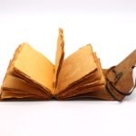 Oiled Leather & Key - 200 pages decle-edged - 13x18cm - Image 4